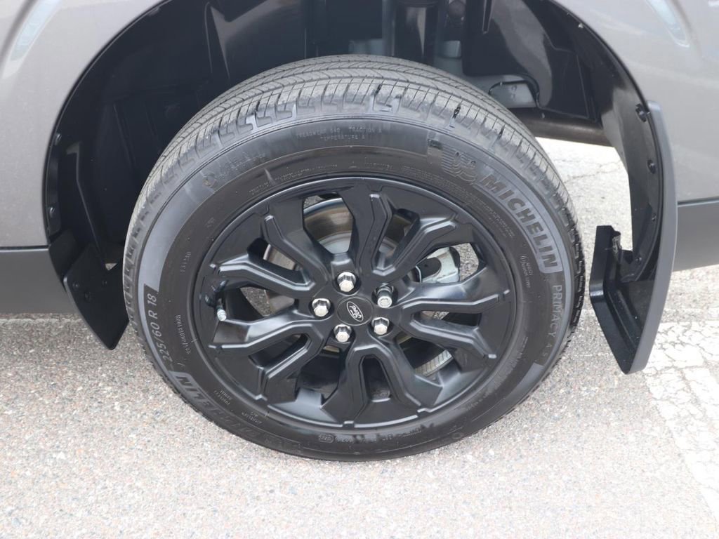 Certified 2023 Ford Maverick XLT w/ XLT Luxury Package image 16