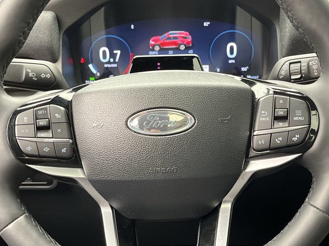 Certified 2025 Ford Explorer Platinum AWD/4WD image 18