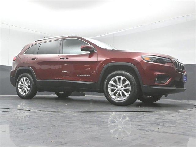 Used 2019 Jeep Cherokee Latitude w/ Cold Weather Group image 21