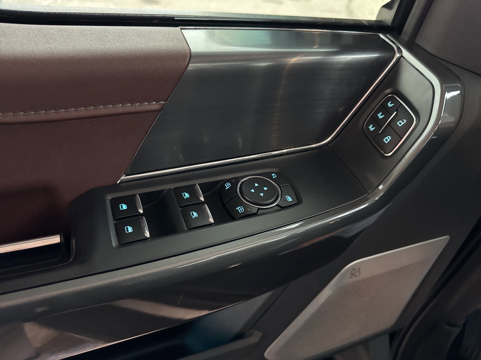 Certified 2023 Ford F150 Lariat w/ Equipment Group 502A High image 28