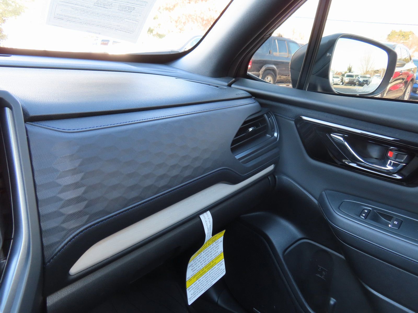 Used 2025 Subaru Forester Limited w/ Popular Package image 23