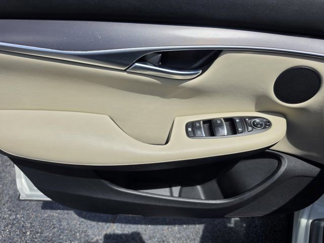 Used 2022 INFINITI QX50 Luxe FWD image 17