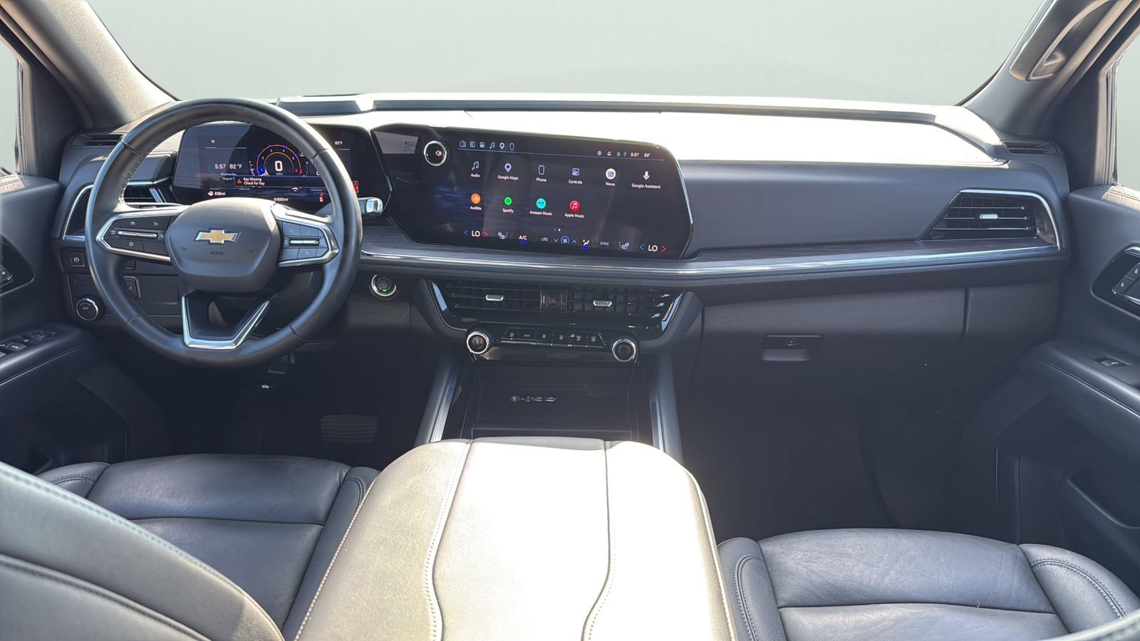Used 2025 Chevrolet Tahoe LT RWD image 19