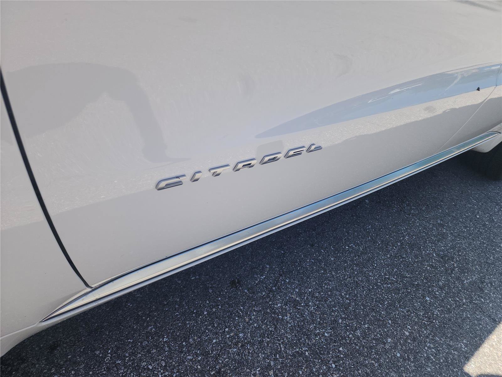 Used 2021 Dodge Durango Citadel RWD image 10