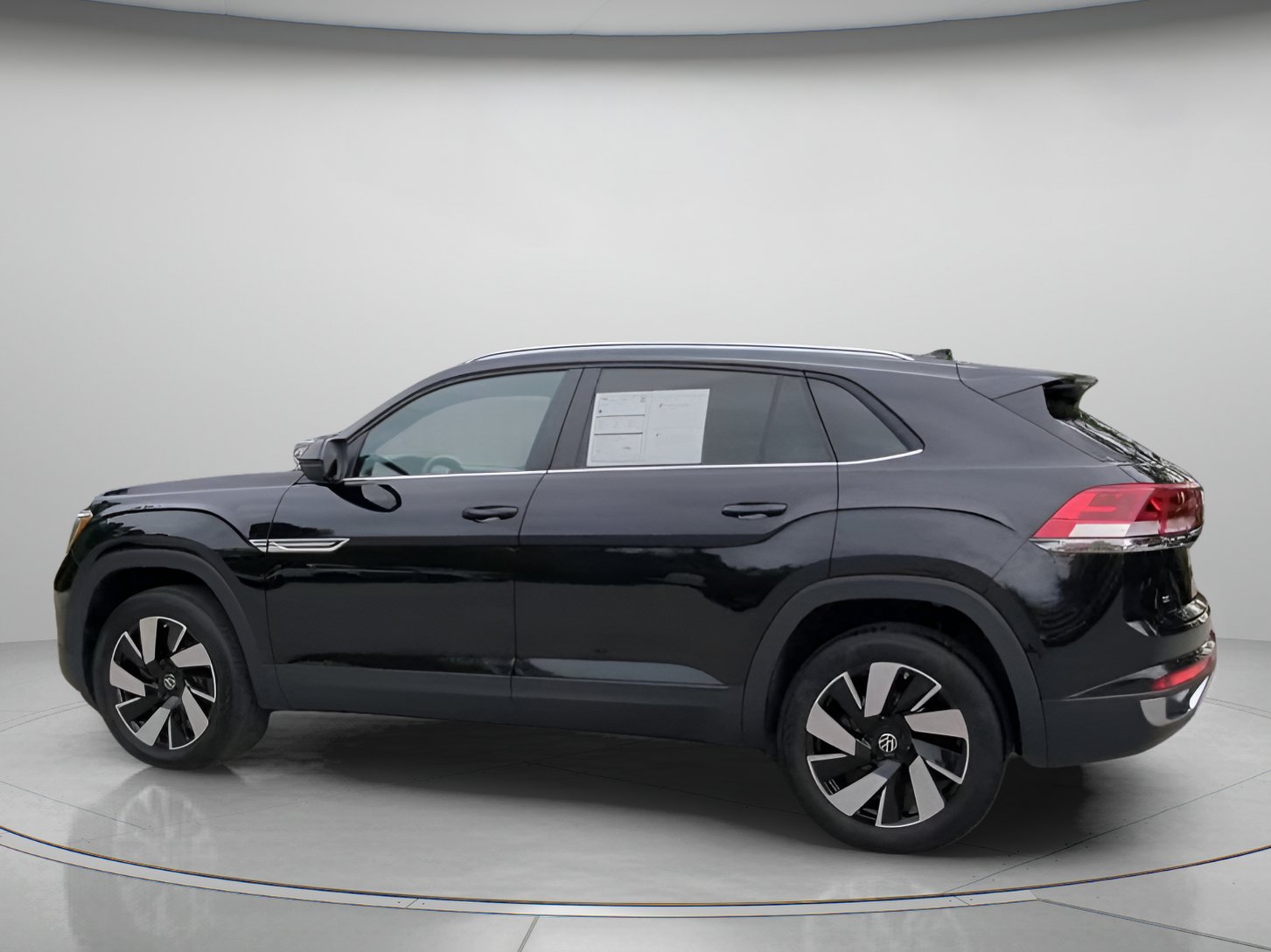 Used 2026 Volkswagen Atlas Cross Sport SE FWD image 18