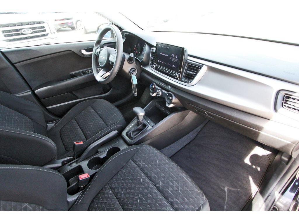 Used 2022 Kia Rio LX FWD image 28