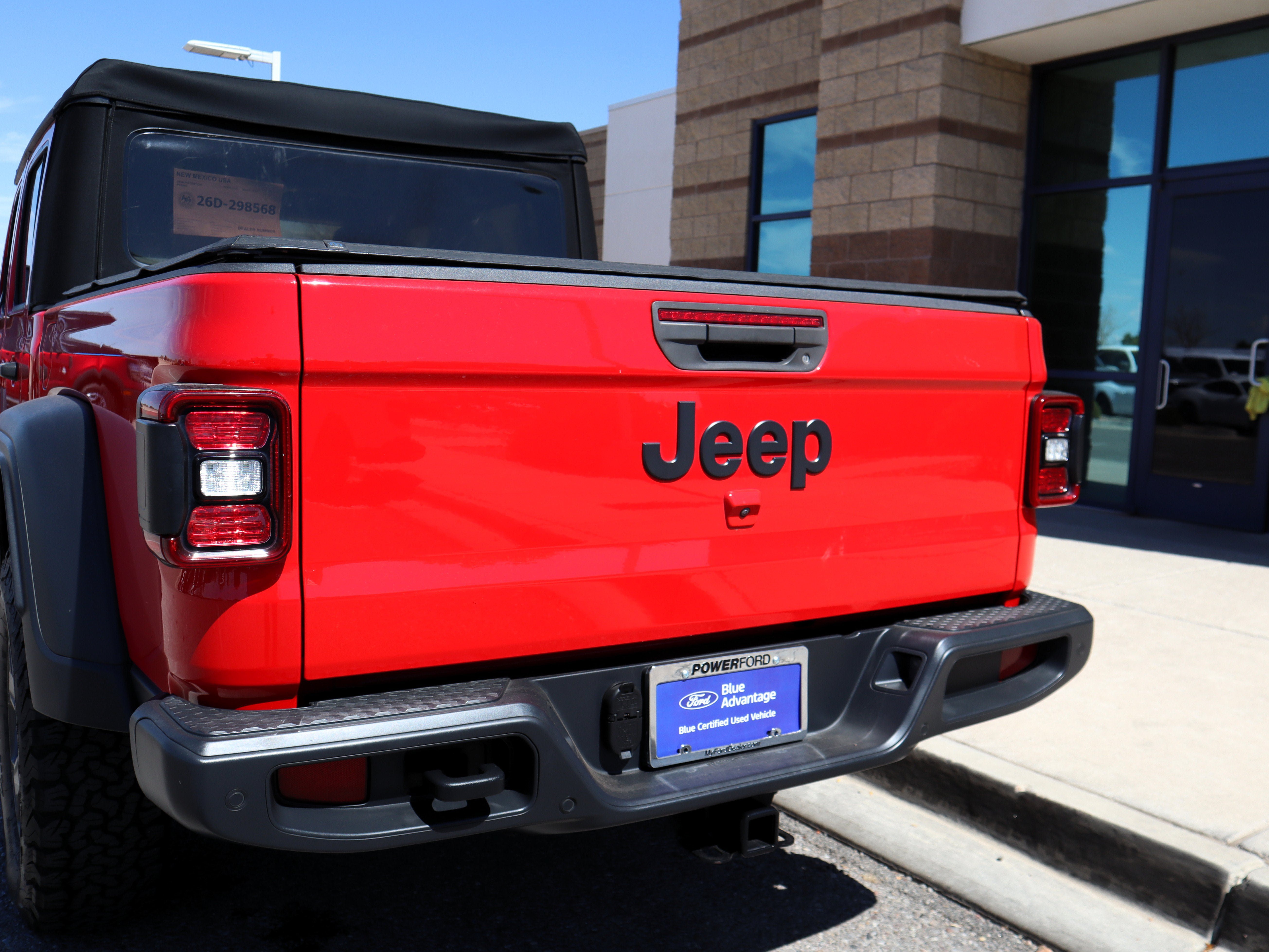 Used 2020 Jeep Gladiator Sport w/ Quick Order Package 24S AWD/4WD image 19