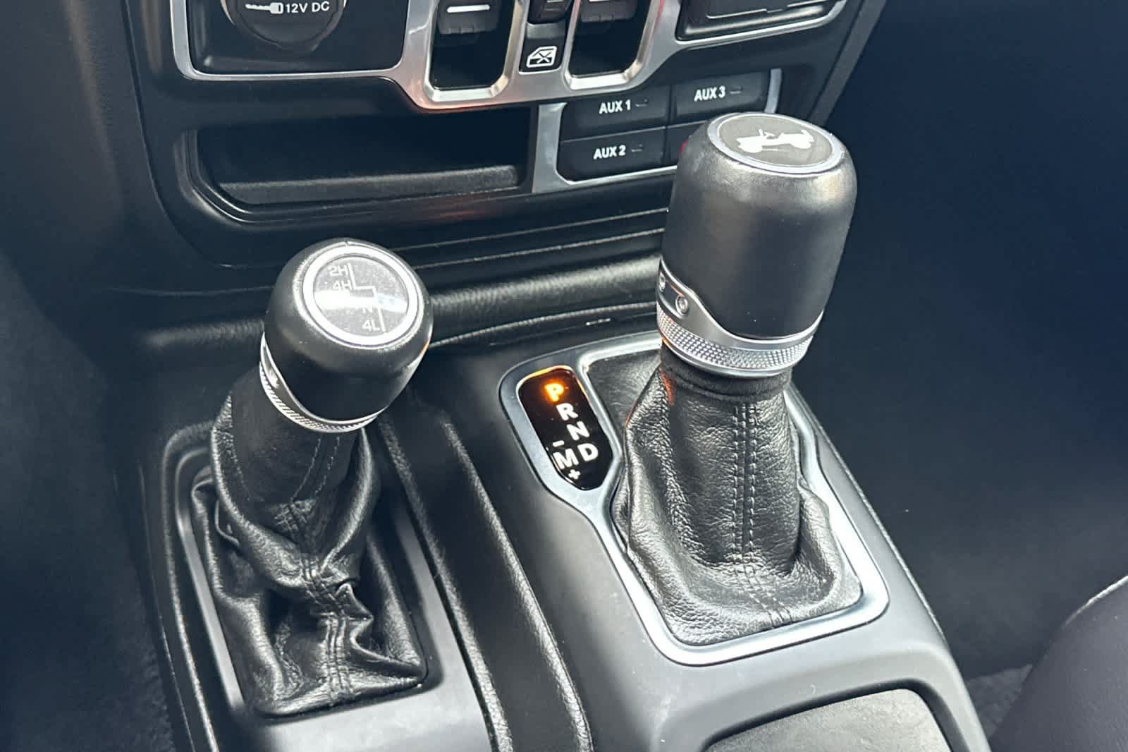 Used 2021 Jeep Wrangler Unlimited Sahara AWD/4WD image 21