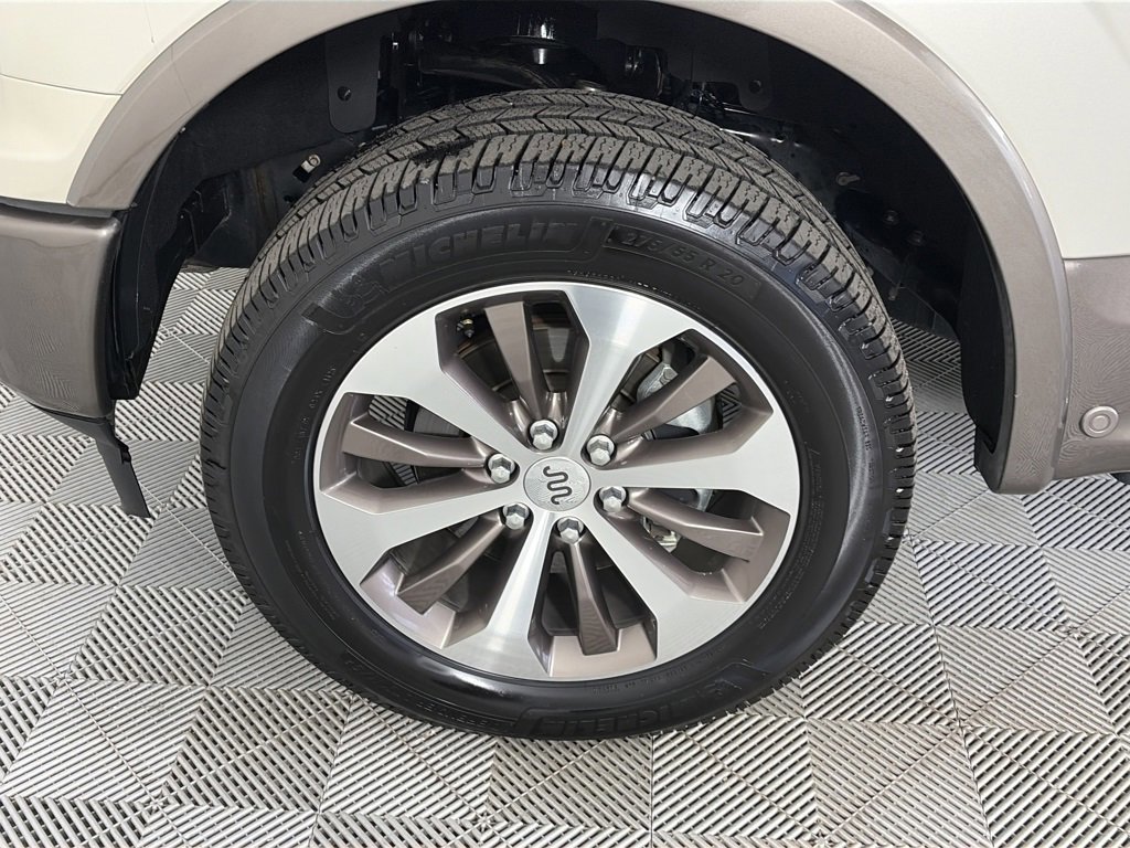 Certified 2018 Ford F150 King Ranch w/ Equipment Group 601A Luxury image 8