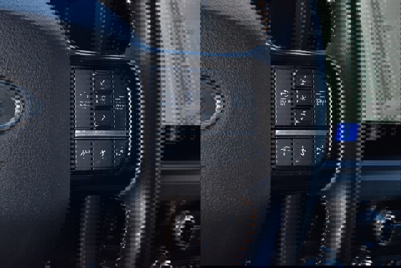 Certified 2024 Ford F250 Platinum w/ FX4 Off-Road Package image 25