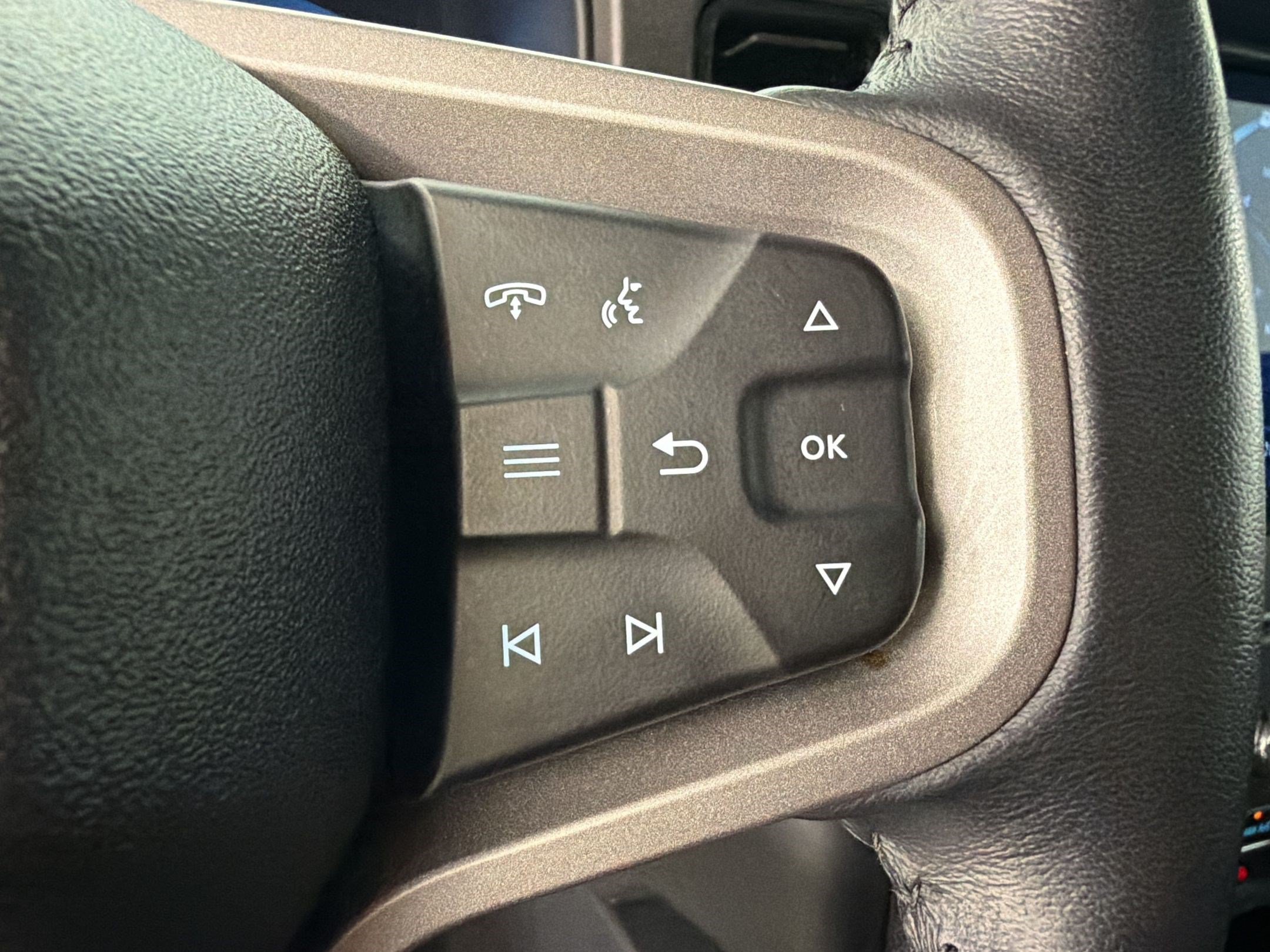 Certified 2025 Ford Bronco Big Bend AWD/4WD image 17