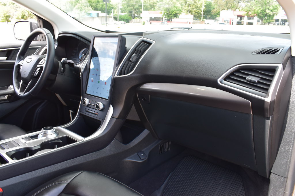 Certified 2023 Ford Edge SEL w/ Convenience Package AWD/4WD image 32