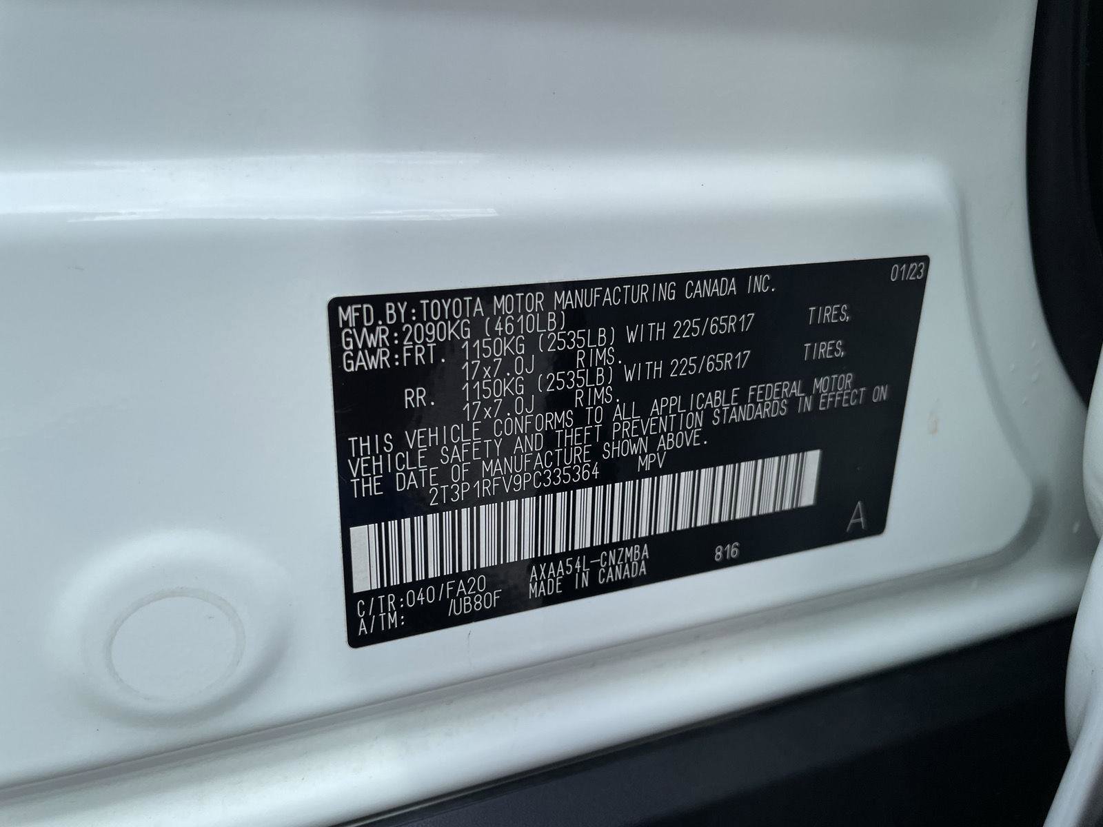 Used 2023 Toyota RAV4 XLE AWD/4WD image 30