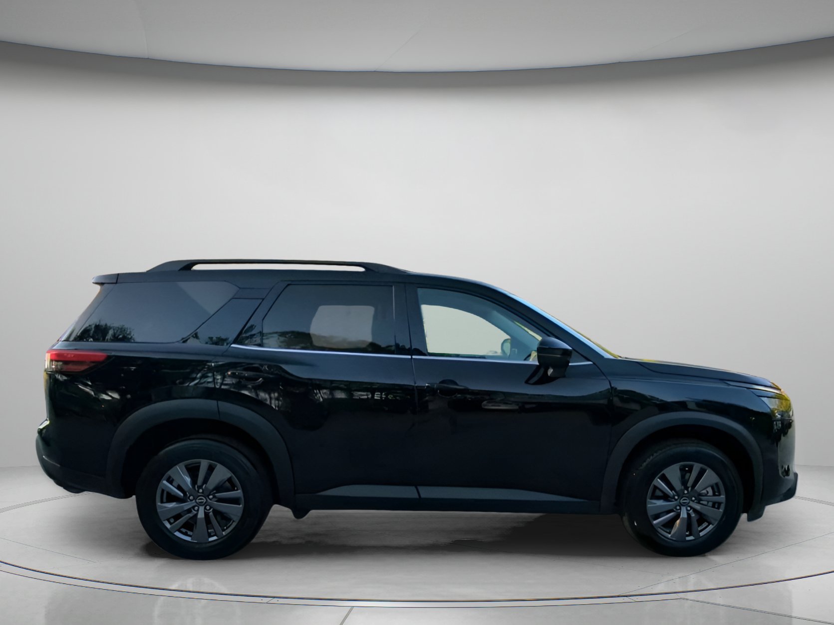 Used 2024 Nissan Pathfinder SV FWD image 32