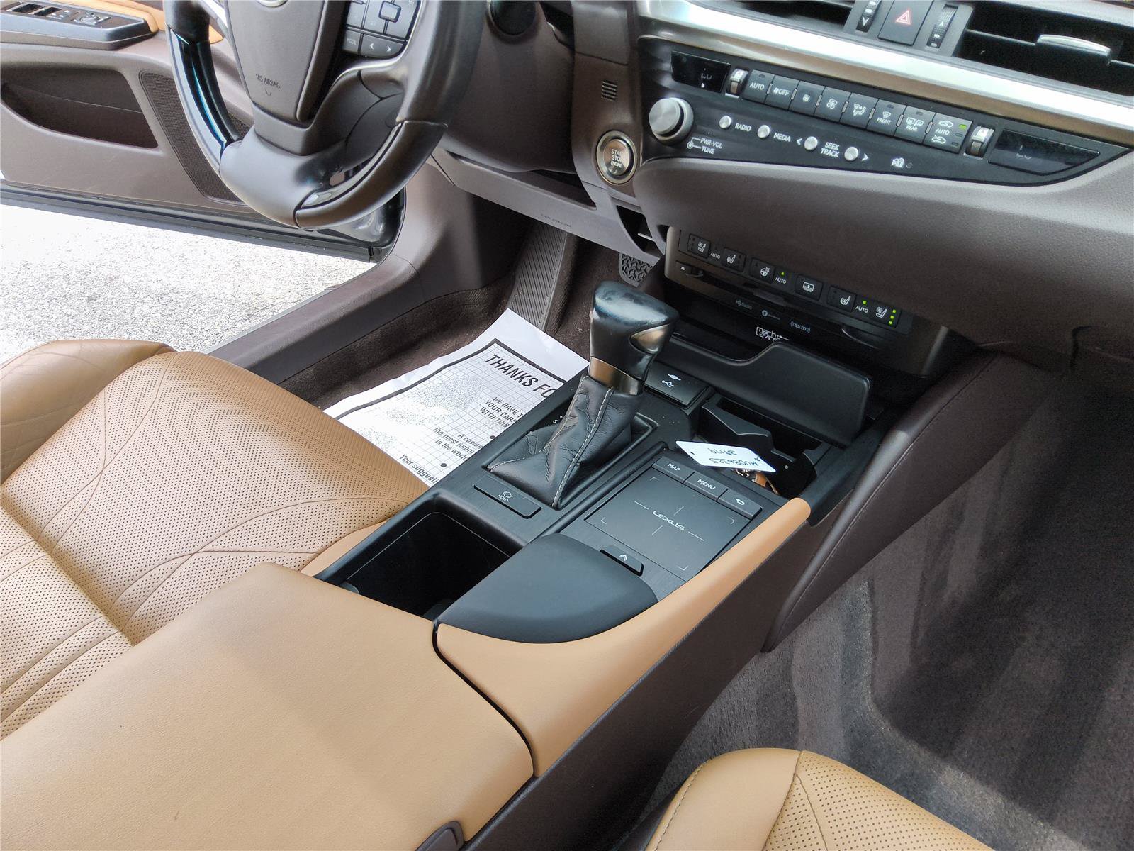 Used 2021 Lexus ES 350 Ultra Luxury FWD image 30