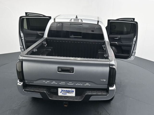 Used 2023 Toyota Tacoma TRD Off-Road AWD/4WD image 26