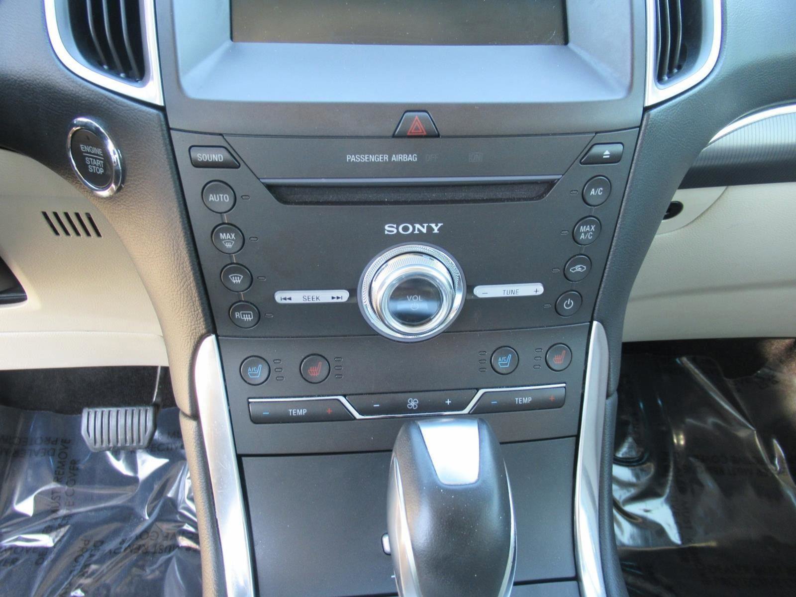 Certified 2017 Ford Edge Titanium w/ Equipment Group 301A image 24