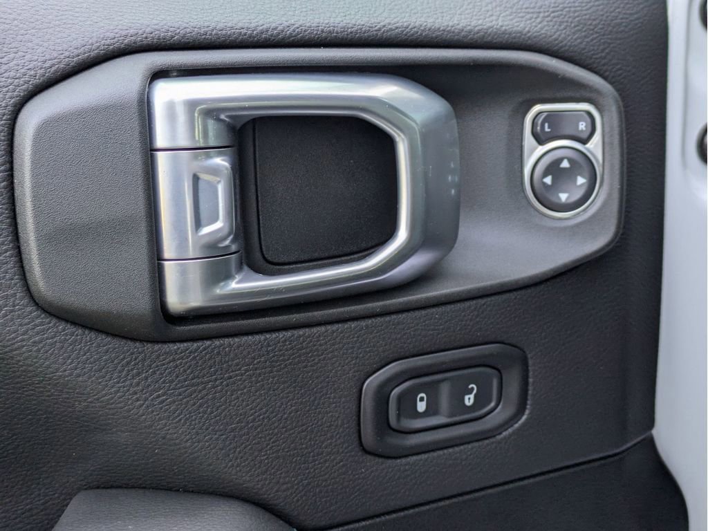 Used 2021 Jeep Wrangler Unlimited Rubicon 4xe w/ Cold Weather Group image 12