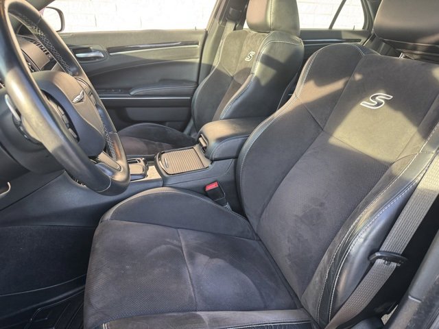 Used 2017 Chrysler 300 S w/ 300S Premium Group image 13