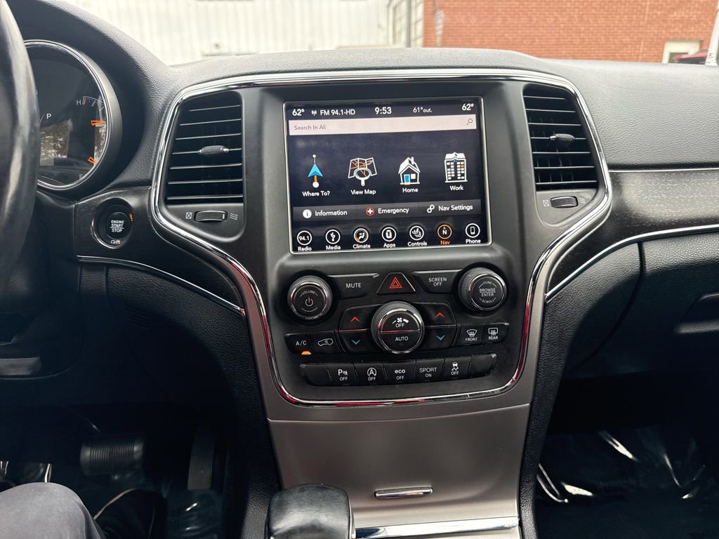 Used 2018 Jeep Grand Cherokee Limited image 24