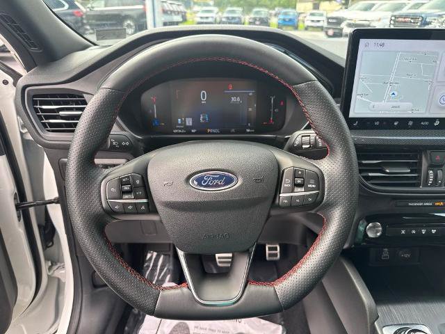 Certified 2024 Ford Escape ST-Line w/ Tech Pack #1 AWD/4WD image 17