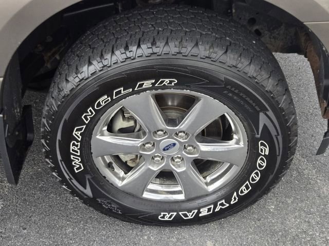 Certified 2019 Ford F150 XLT w/ Equipment Group 302A Luxury image 21