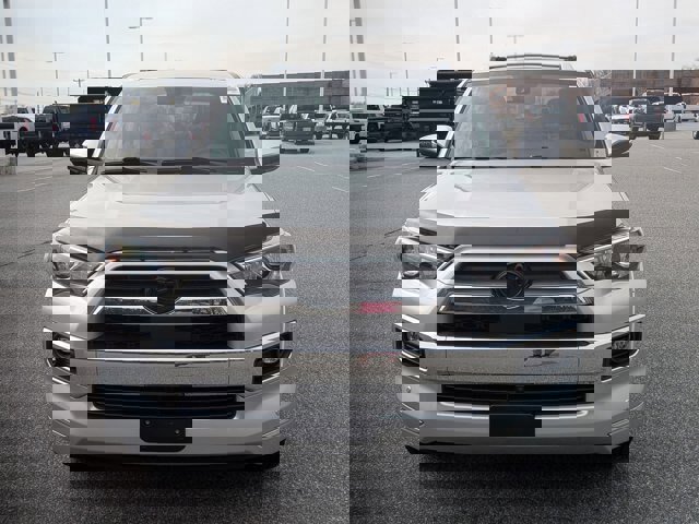 Used 2022 Toyota 4Runner Limited image 9