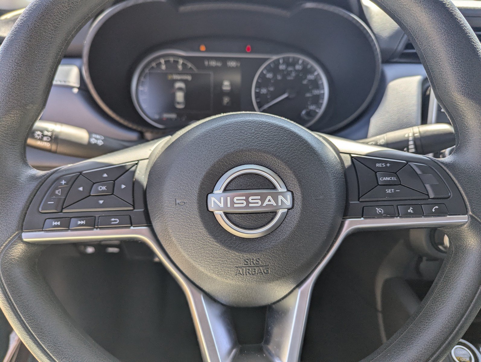 Used 2024 Nissan Versa SV FWD image 10