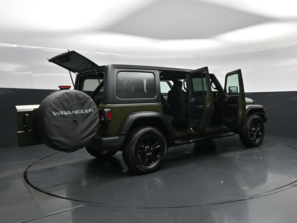 Used 2021 Jeep Wrangler Unlimited Sport AWD/4WD image 6