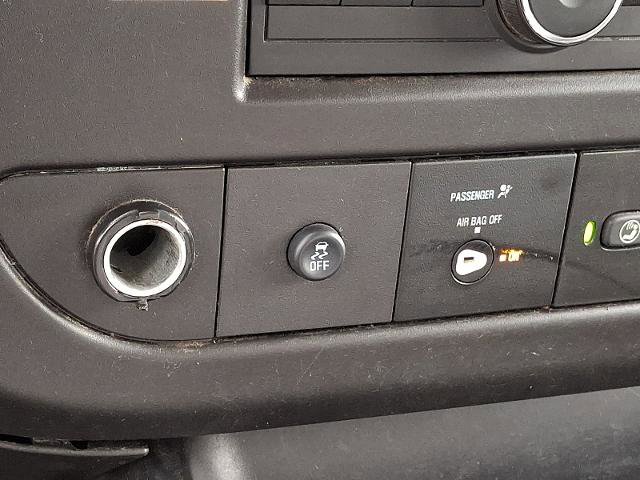 Used 2021 GMC Savana 3500 w/ Power Convenience Package RWD image 17