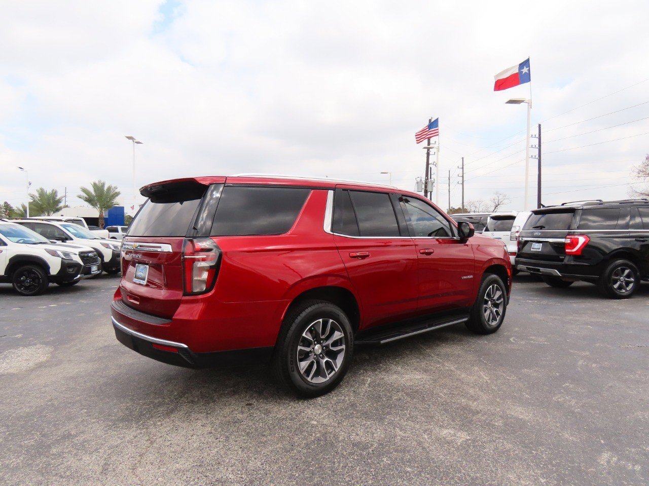Used 2024 Chevrolet Tahoe LS w/ Driver Alert Package image 5