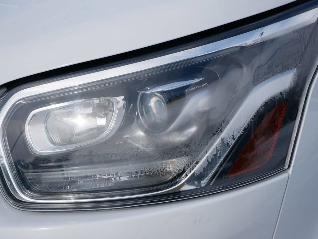 Certified 2023 Ford Transit 350 XLT image 5