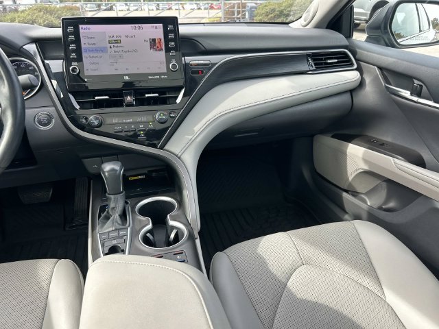 Used 2023 Toyota Camry XLE w/ Navigation Package FWD image 15