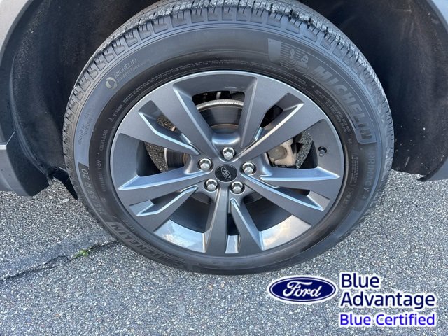 Certified 2022 Ford Explorer XLT w/ Equipment Group 202A image 11