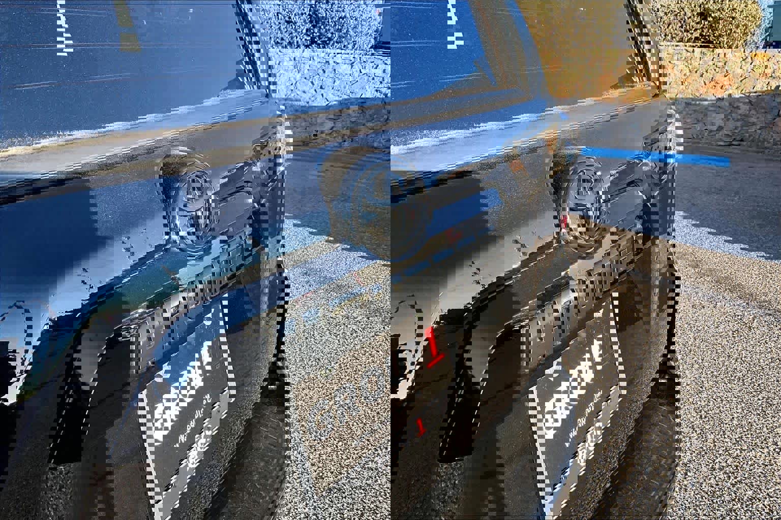 Used 2022 Toyota 4Runner SR5 Premium w/ Moonroof Package image 29