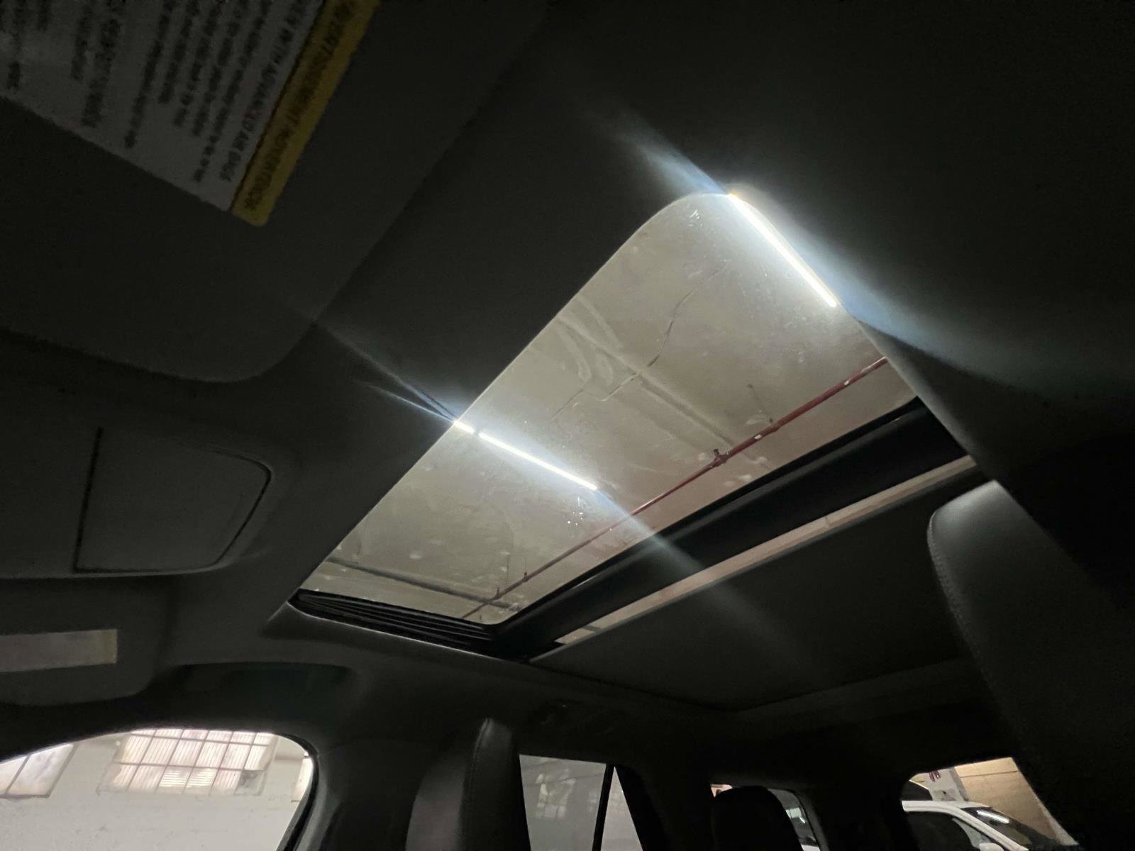 Certified 2021 Ford Explorer XLT w/ Equipment Group 202A image 22