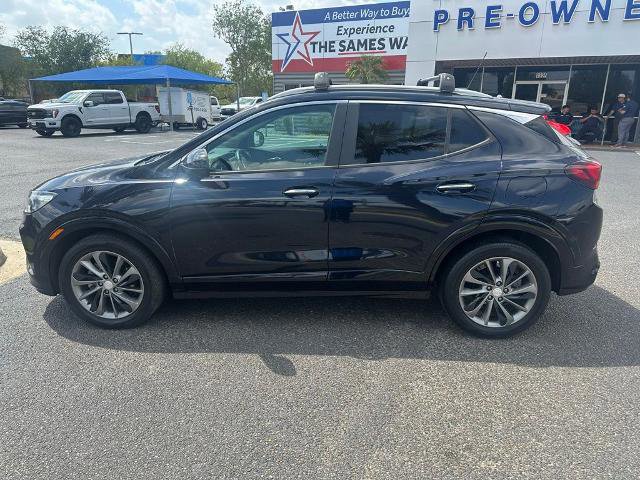 Used 2021 Buick Encore GX Select w/ Advanced Technology Package image 3