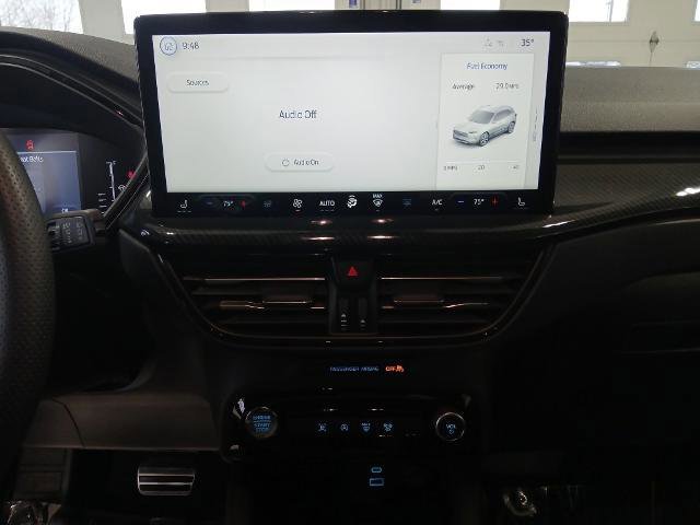 Certified 2023 Ford Escape ST-Line w/ Tech Pack #1 image 15