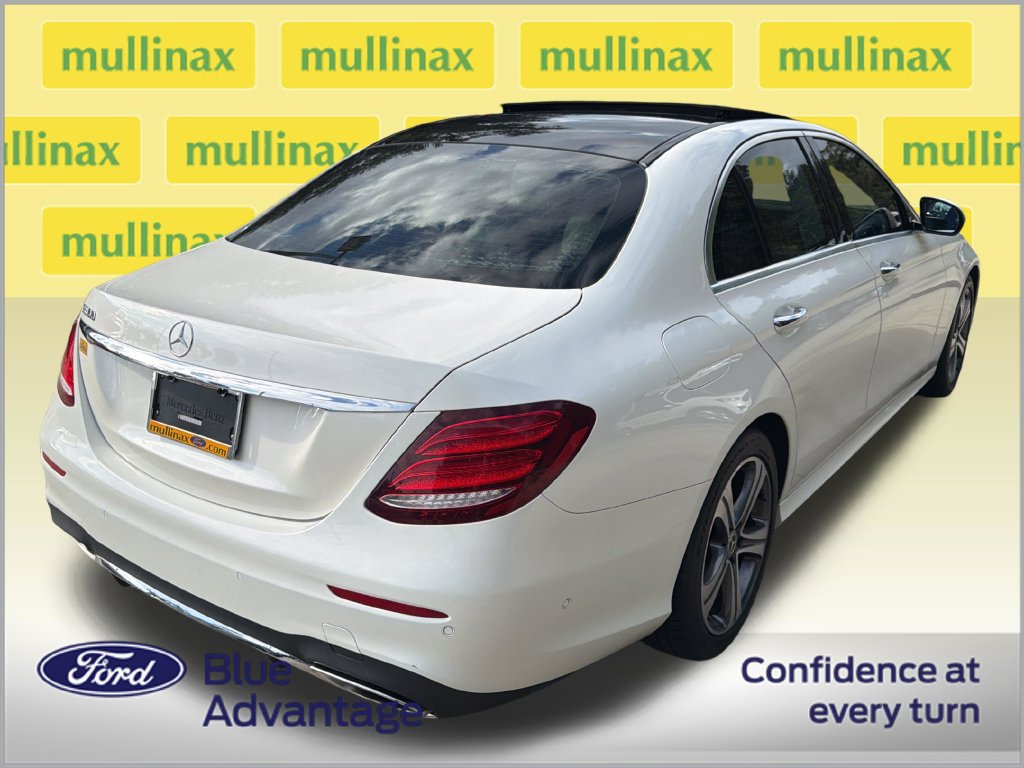 Used 2017 Mercedes-Benz E 300 image 4