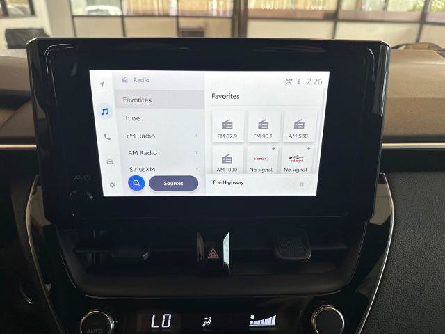 Used 2025 Toyota Corolla SE FWD image 25