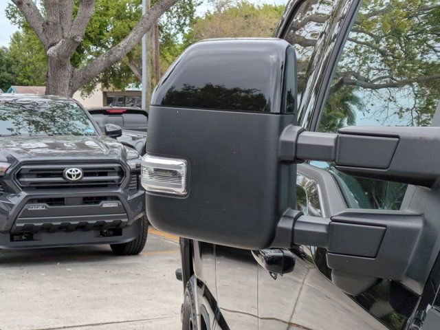 Certified 2024 Ford F250 Lariat w/ Black Appearance Package image 10