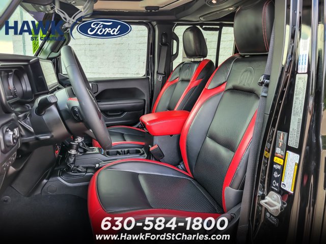 Used 2024 Jeep Gladiator Rubicon w/ Technology Group AWD/4WD image 9