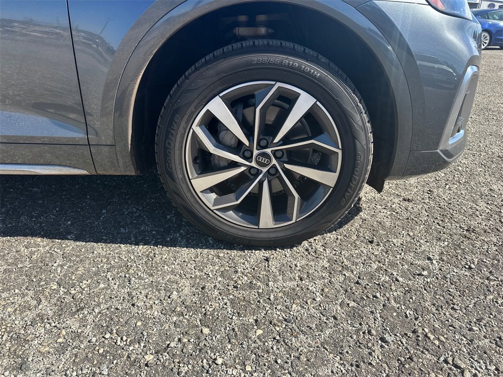Used 2022 Audi Q5 2.0T Premium Plus image 12