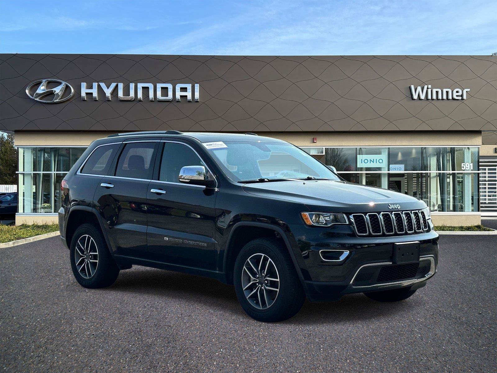 Used 2022 Jeep Grand Cherokee Limited AWD/4WD image 5
