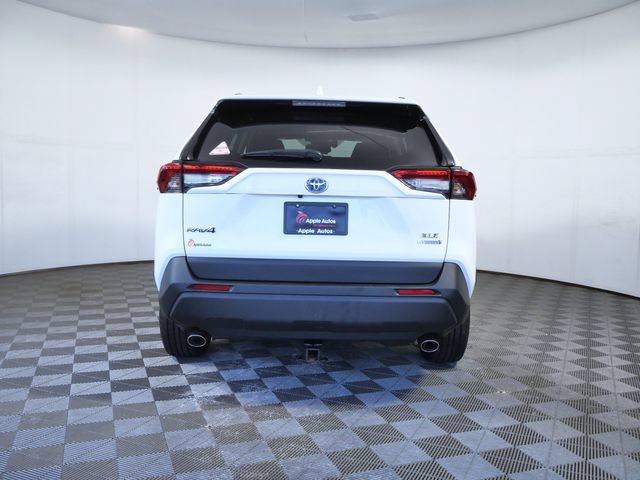 Used 2022 Toyota RAV4 XLE w/ Convenience Package AWD/4WD image 5