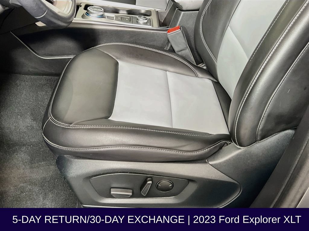 Certified 2023 Ford Explorer XLT w/ Equipment Group 202A AWD/4WD image 24