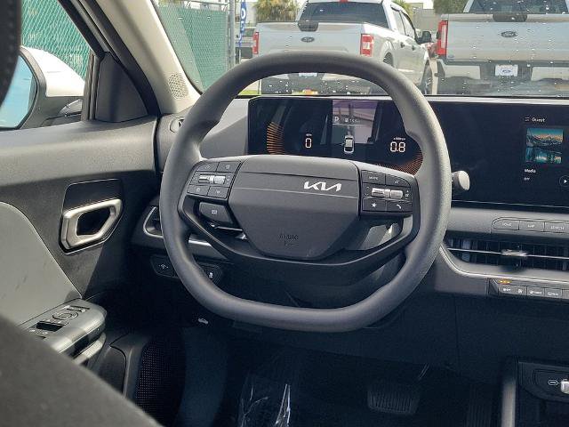 Used 2025 Kia K4 FWD image 14