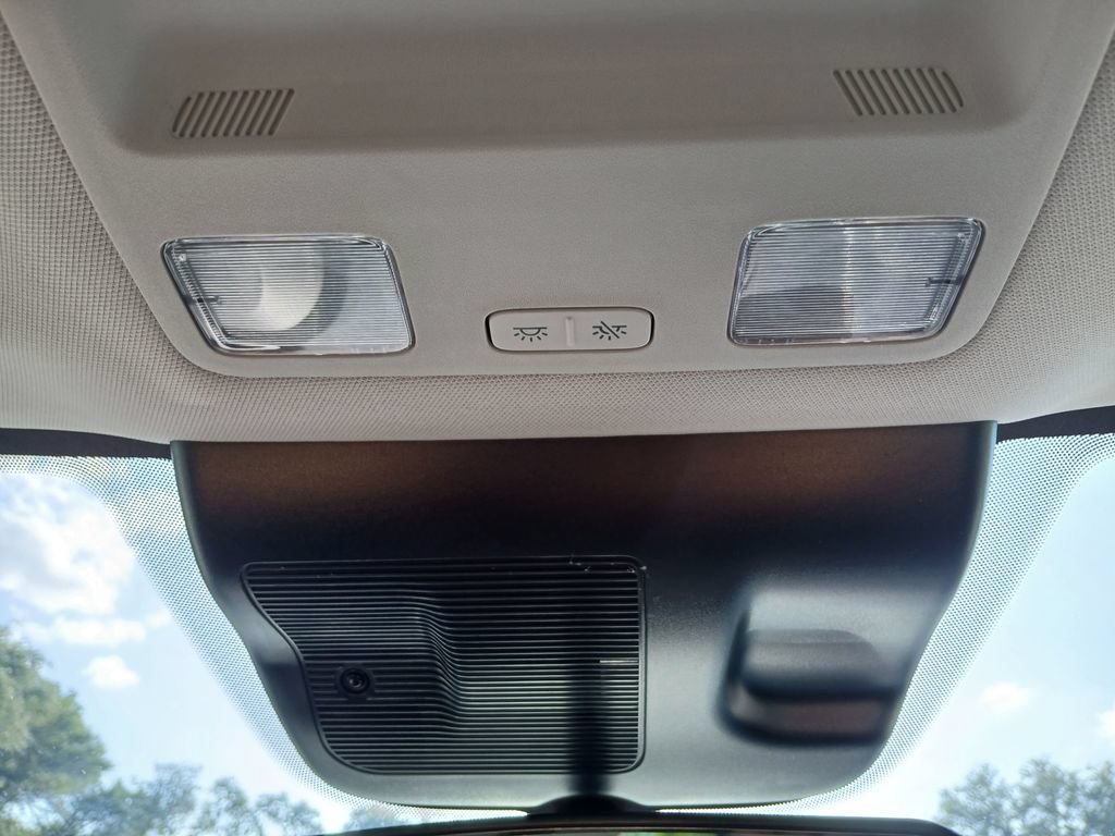 Certified 2026 Ford Maverick XLT AWD/4WD image 25