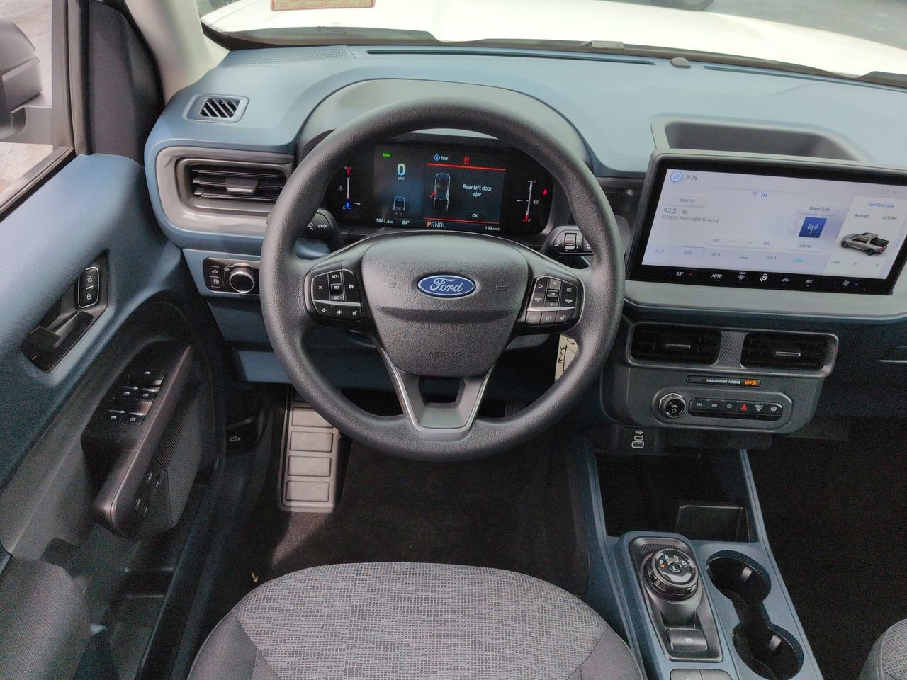 Certified 2025 Ford Maverick XL image 16