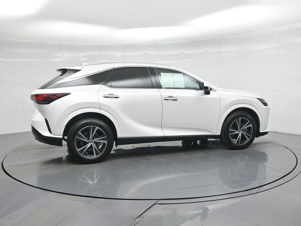 Used 2024 Lexus RX 350h w/ Convenience Package image 12